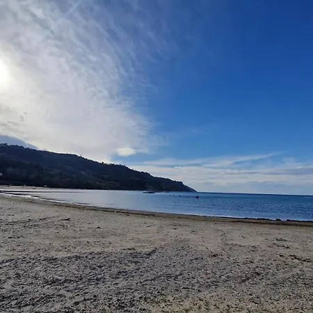 Gioiello Sul Mare Con Splendida Terrazza Πέζαρο